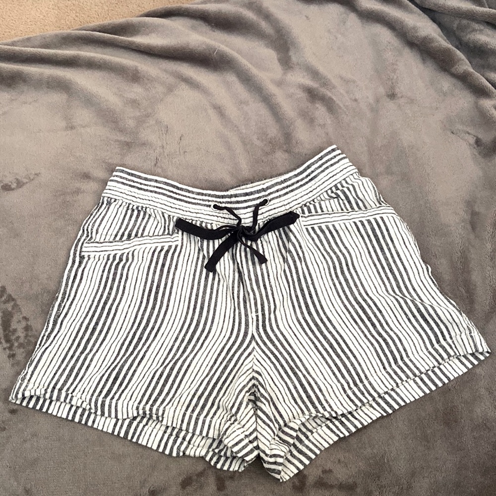 Stripped grey and white, GAP shorts, size XS Women’s.